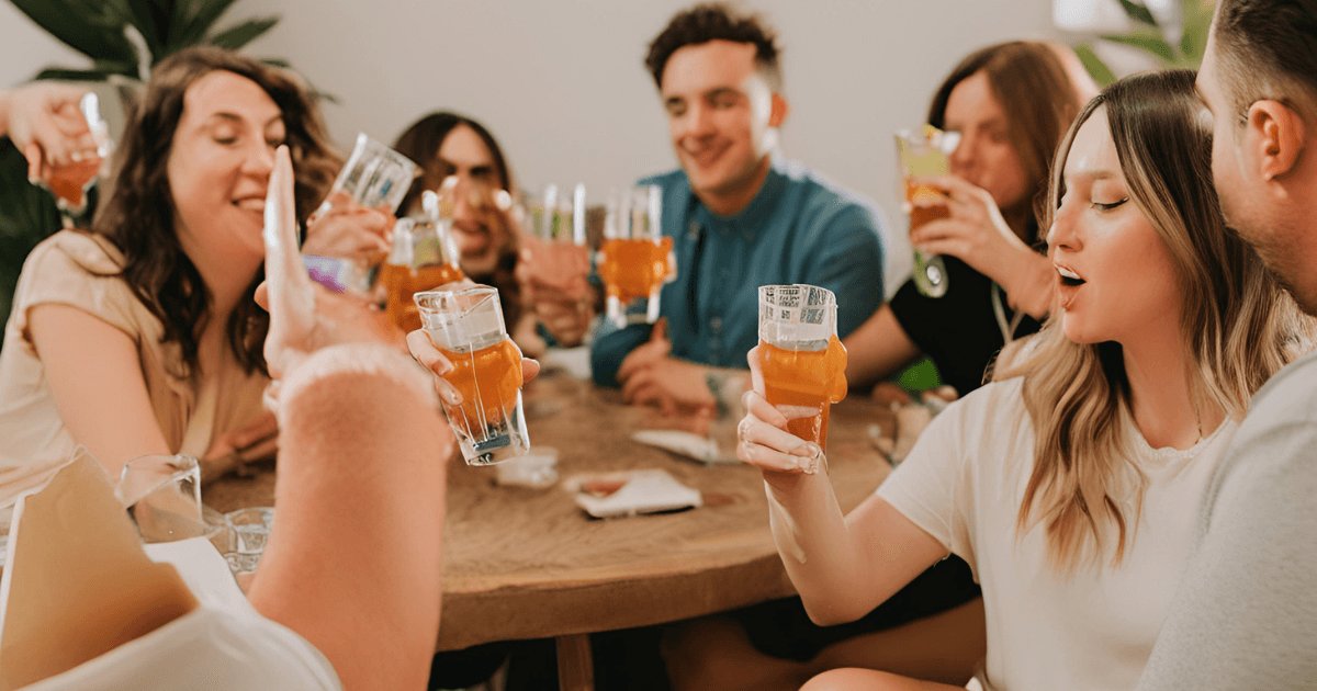 妻が飲み会で帰ってこない理由とは？夫の対処法とは？